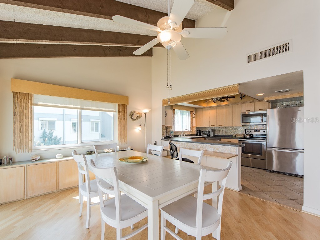 1401 Gulf Boulevard #215 Clearwater Beach FL 33767 TB8445660 image12