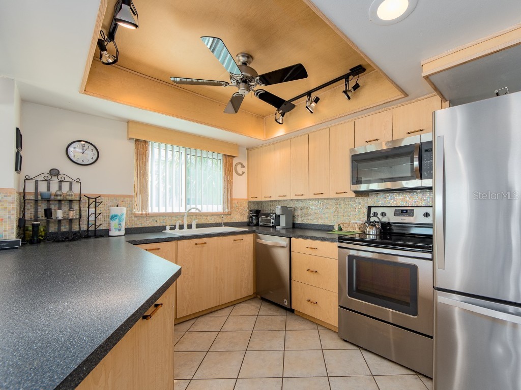 1401 Gulf Boulevard #215 Clearwater Beach FL 33767 TB8445660 image13