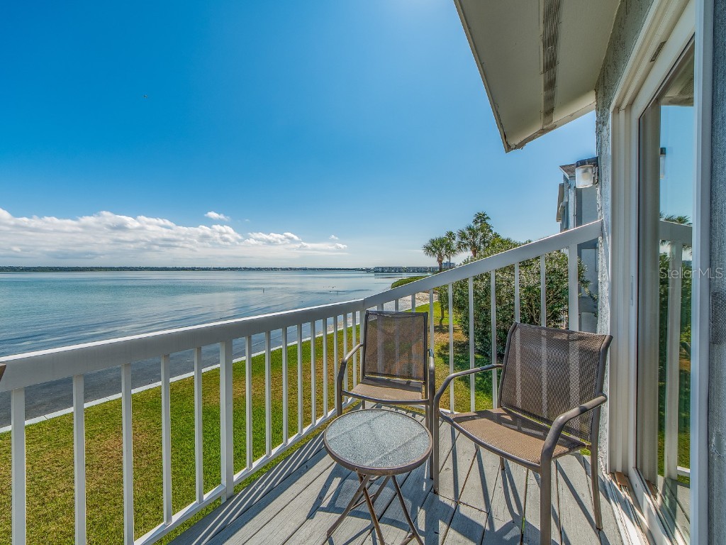 1401 Gulf Boulevard #215 Clearwater Beach FL 33767 TB8445660 image8