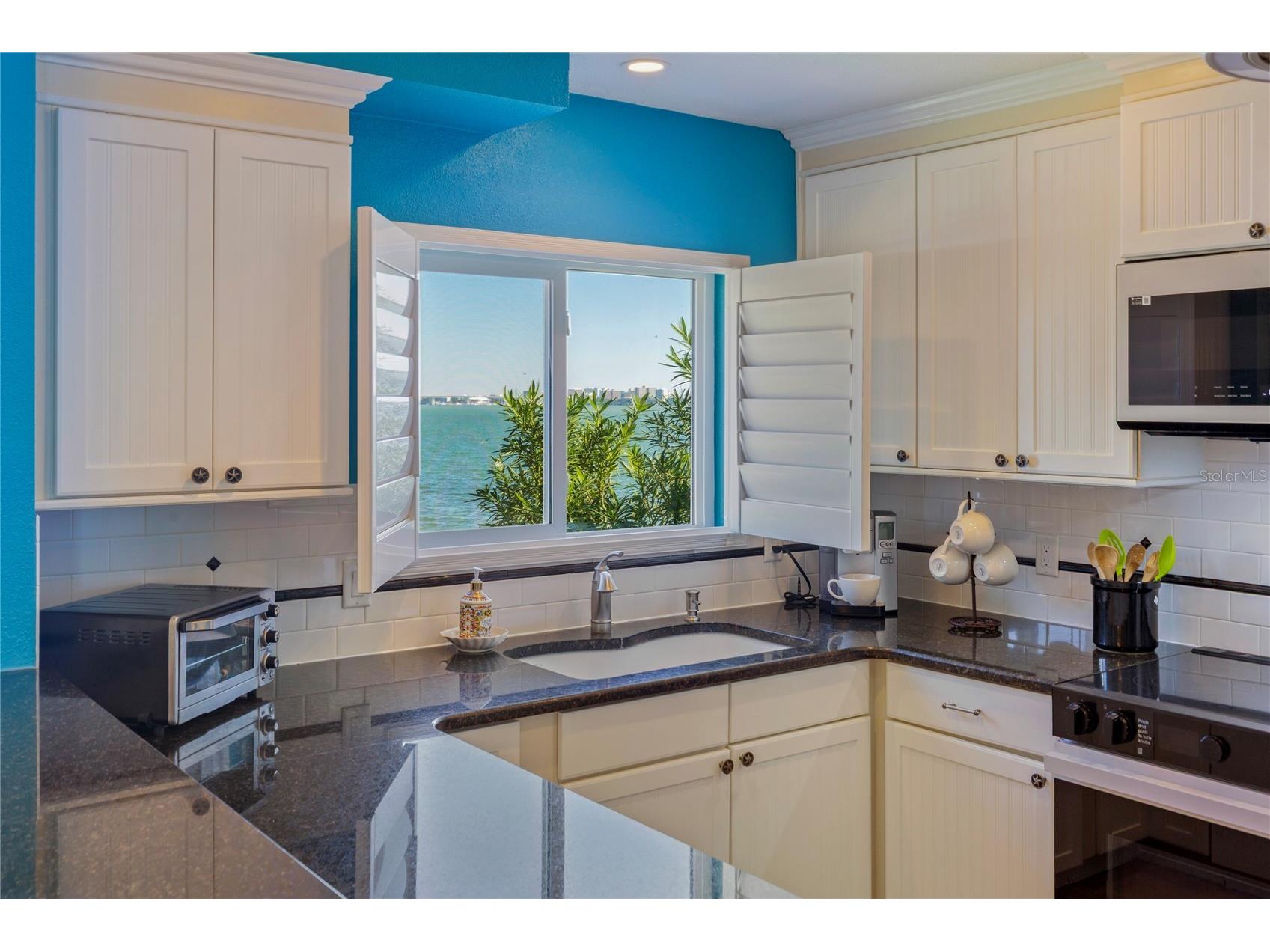 1401 Gulf Boulevard #216 Clearwater Beach FL 33767 TB8442095 image16