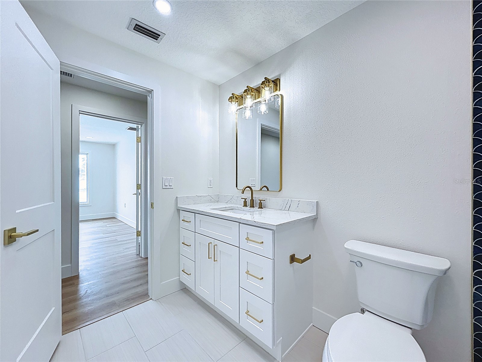 1401 Gulf Boulevard Belleair Beach FL 33786 TB8497882 image40
