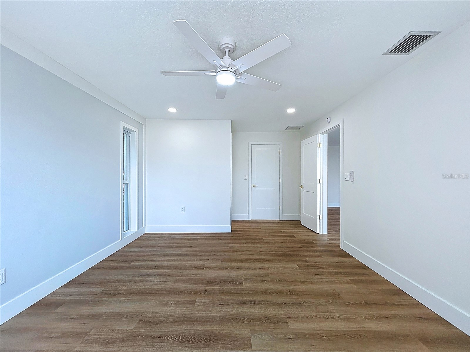 1401 Gulf Boulevard Belleair Beach FL 33786 TB8497882 image61