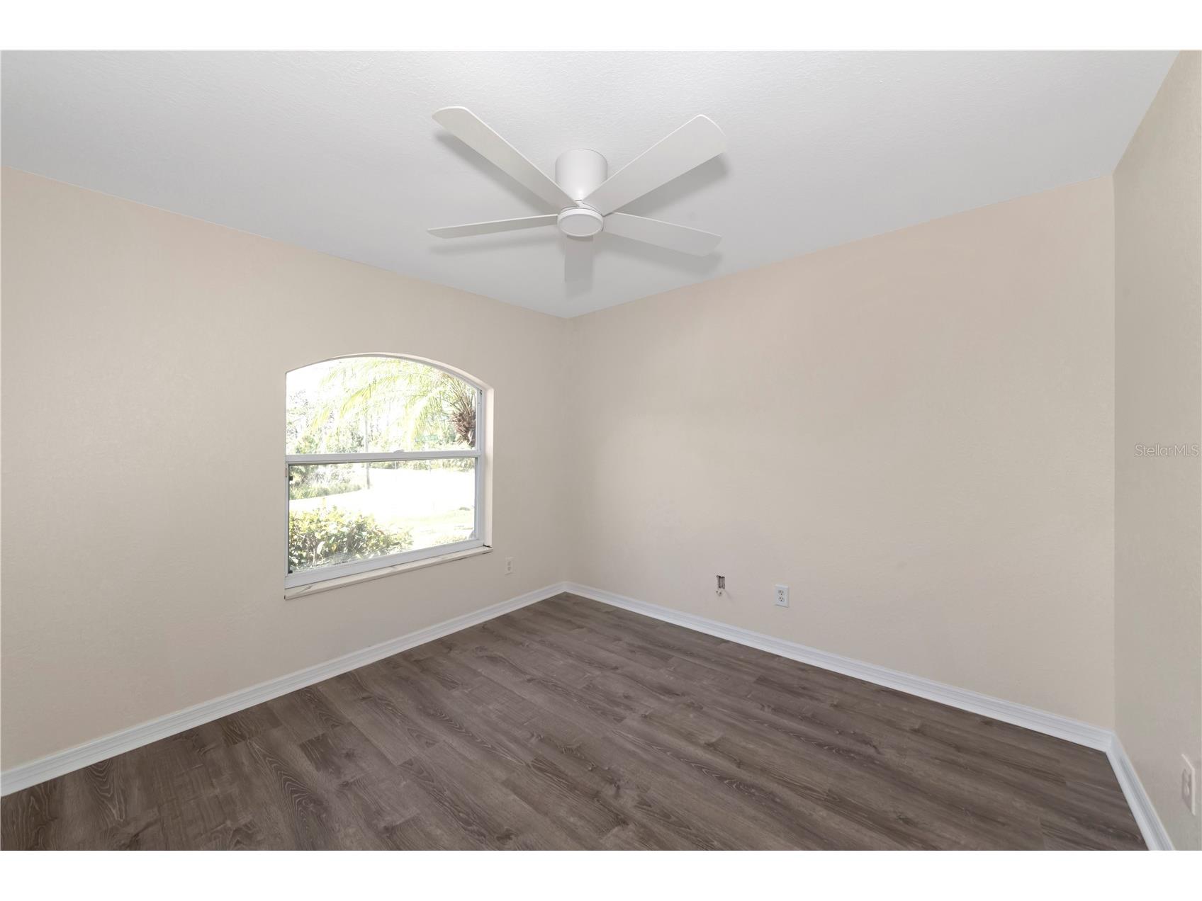 1401 Hedgewood Circle North Port FL 34288 A4690499 image16