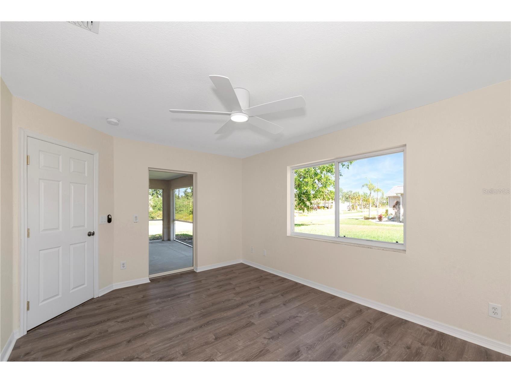 1401 Hedgewood Circle North Port FL 34288 A4690499 image27