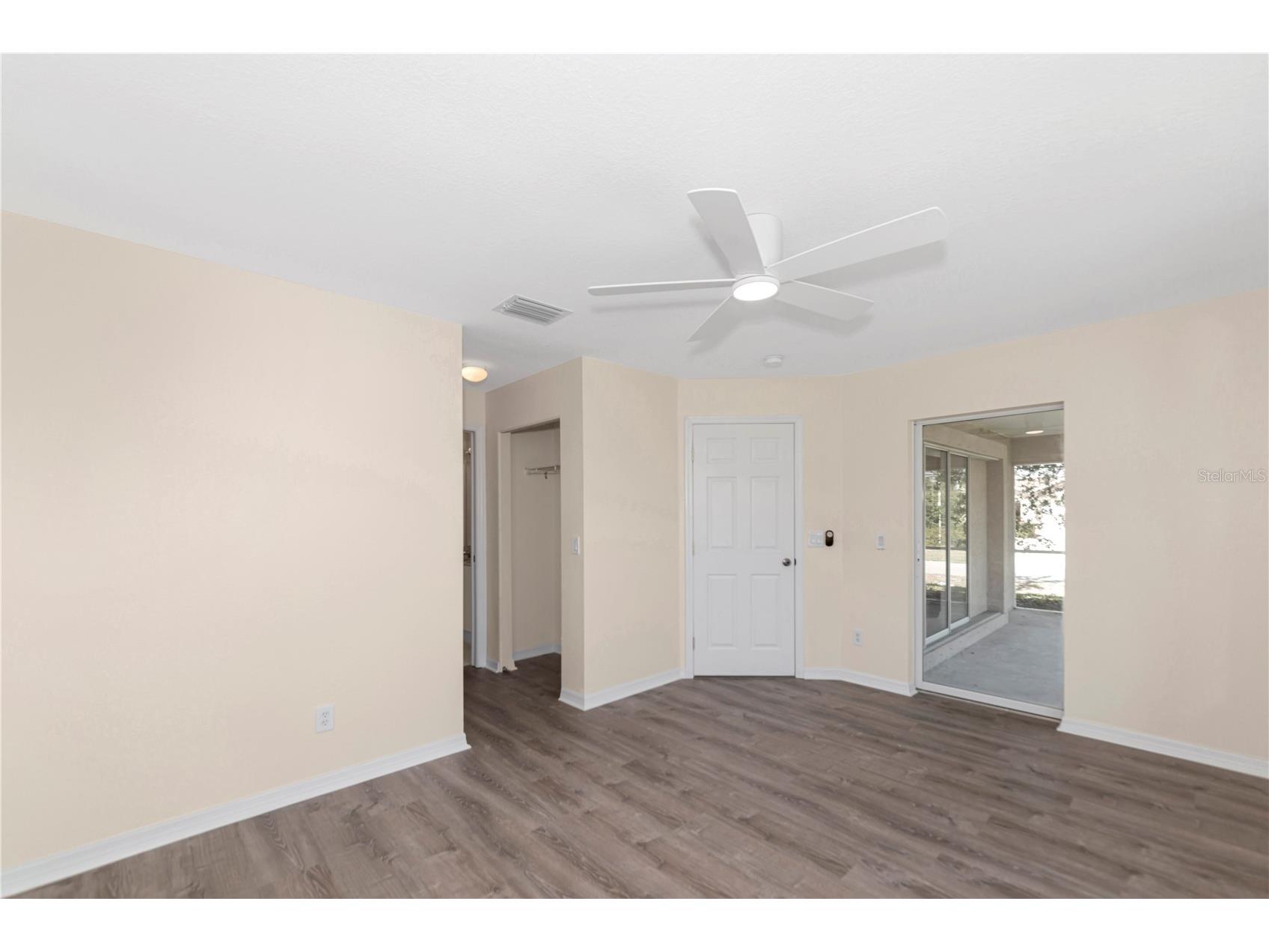 1401 Hedgewood Circle North Port FL 34288 A4690499 image28