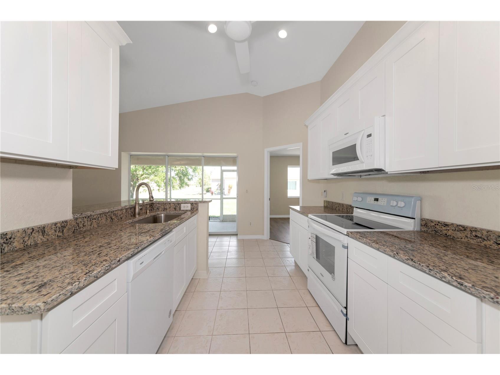 1401 Hedgewood Circle North Port FL 34288 A4690499 image9