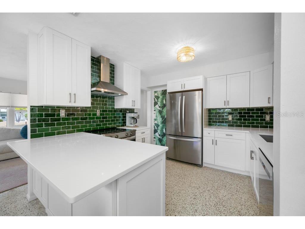 1401 Island Drive S South Pasadena FL 33707 - INTRACOASTAL WATERWAY TB8520875 image11