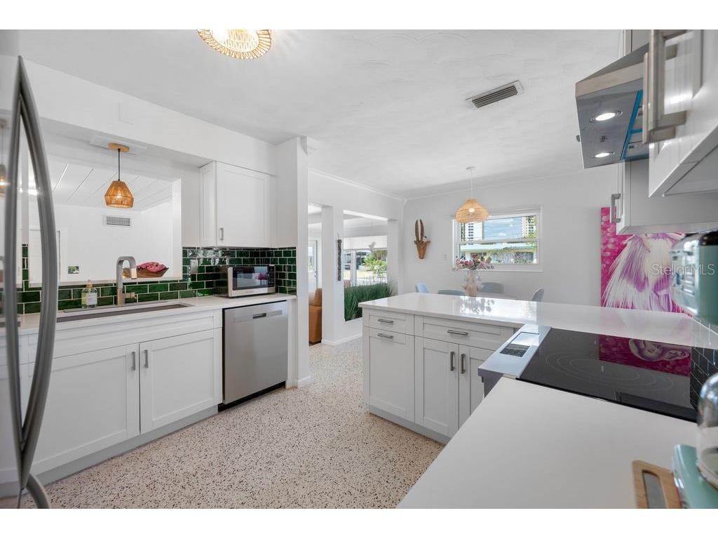 1401 Island Drive S South Pasadena FL 33707 - INTRACOASTAL WATERWAY TB8520875 image14