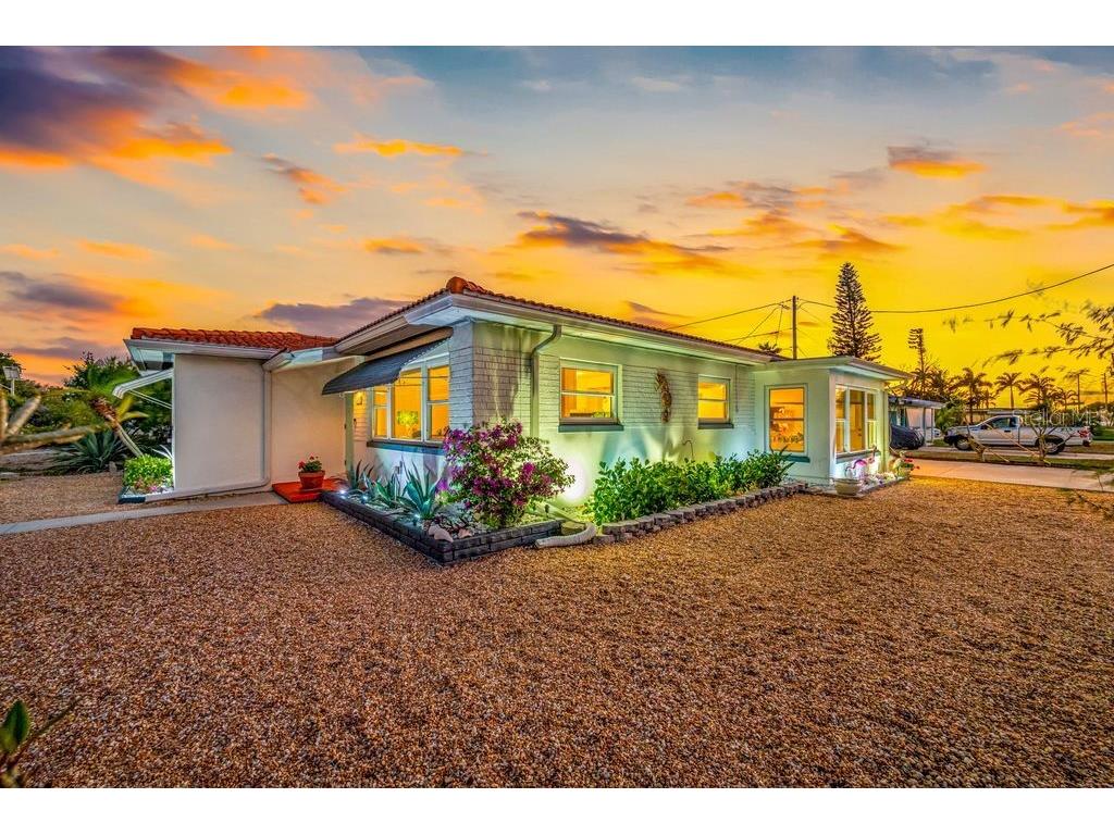 1401 Island Drive S South Pasadena FL 33707 - INTRACOASTAL WATERWAY TB8520875 image2
