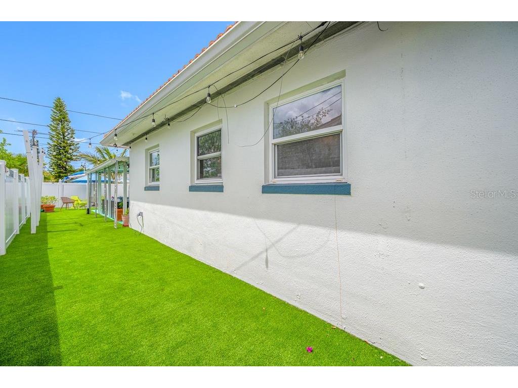 1401 Island Drive S South Pasadena FL 33707 - INTRACOASTAL WATERWAY TB8520875 image40