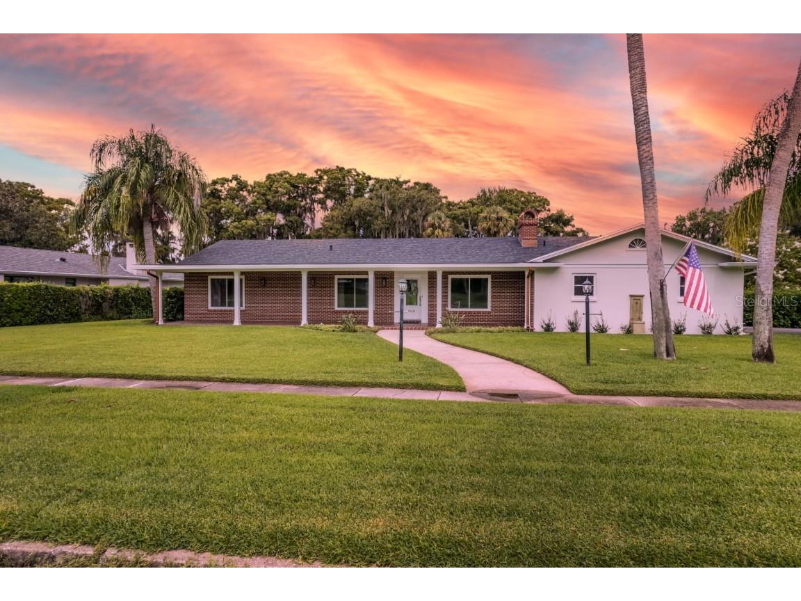 1401 Lake Shore Boulevard Tavares FL 32778 G5101375 image1