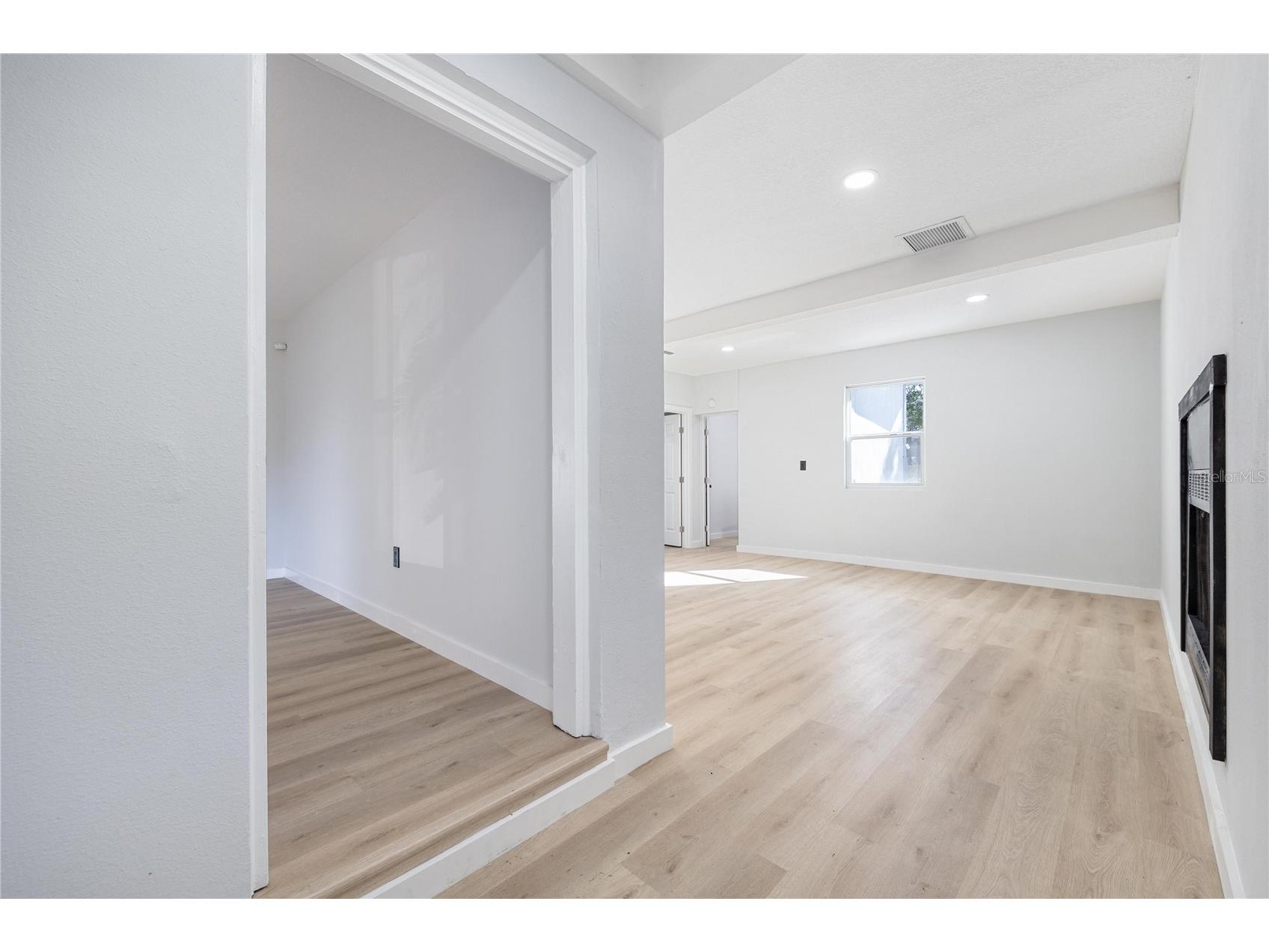 1401 Moselle Avenue Orlando FL 32807 O6374238 image9