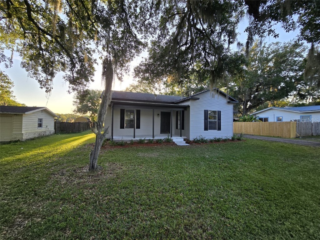 1401 N Gordon Street Plant City FL 33563 T3519514 image1