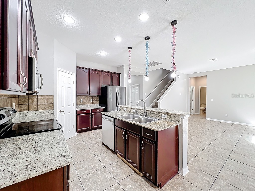 1401 Parker Den Drive Ruskin FL 33570 L4952771 image16