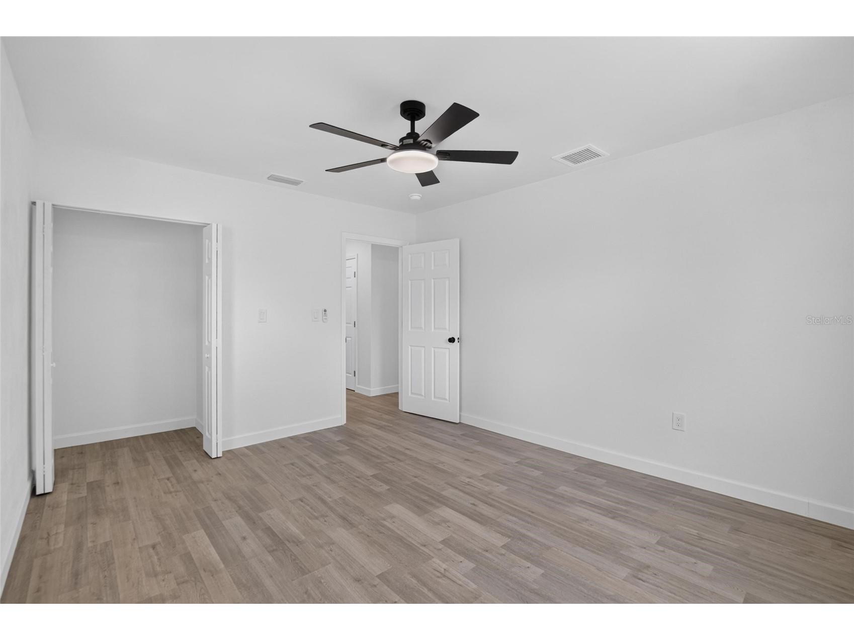 1401 Pennsylvania Avenue Clearwater FL 33755 TB8516811 image41
