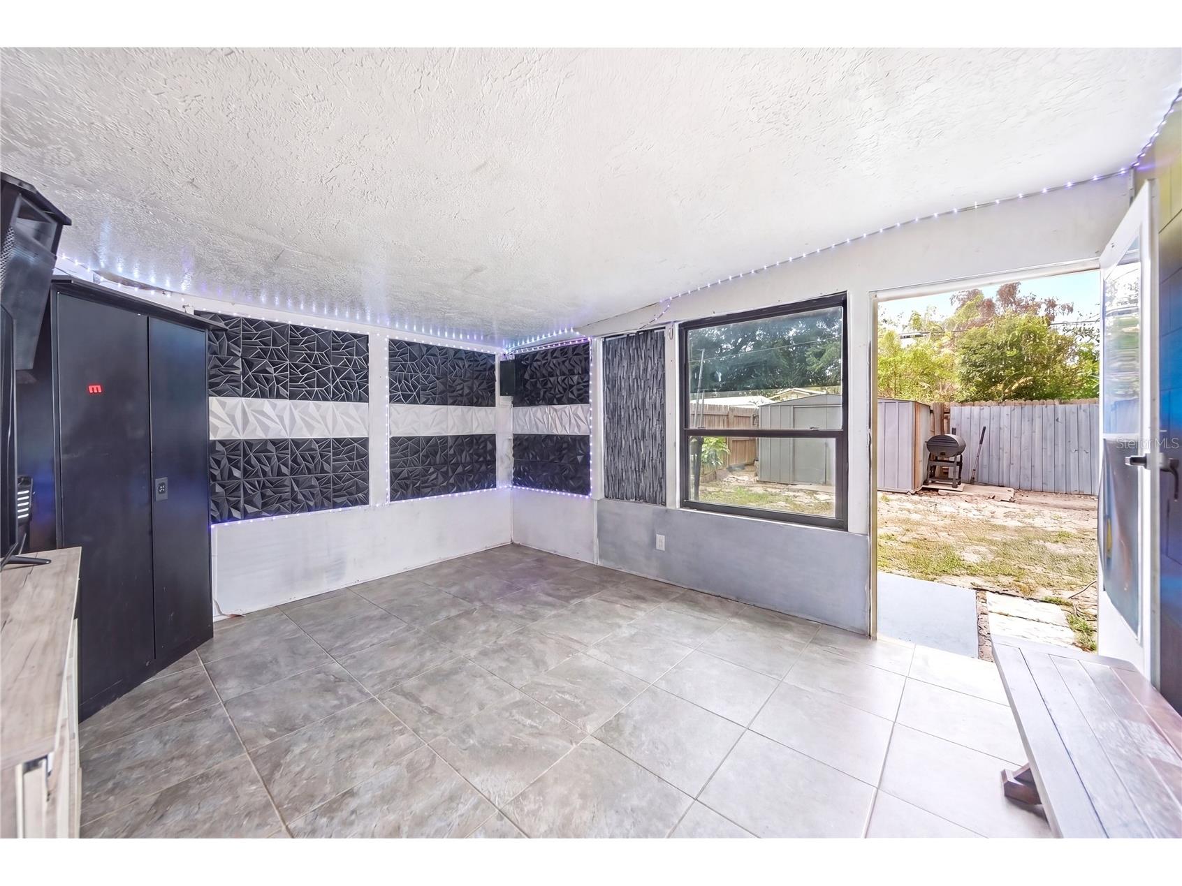 1401 Radleigh Place Orlando FL 32808 O6405066 image16