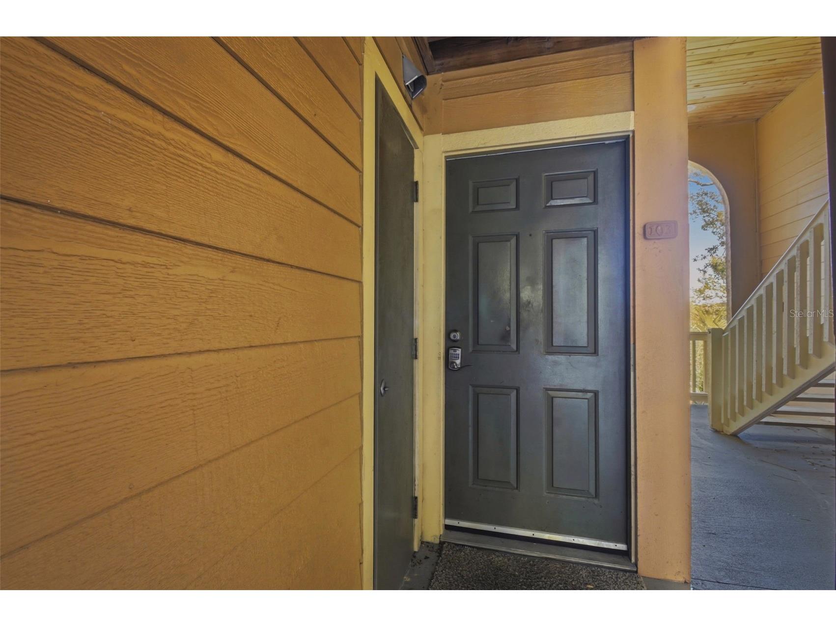 1401 S Palmetto Avenue #103 Daytona Beach FL 32114 - HALIFAX RIVER O6406021 image3