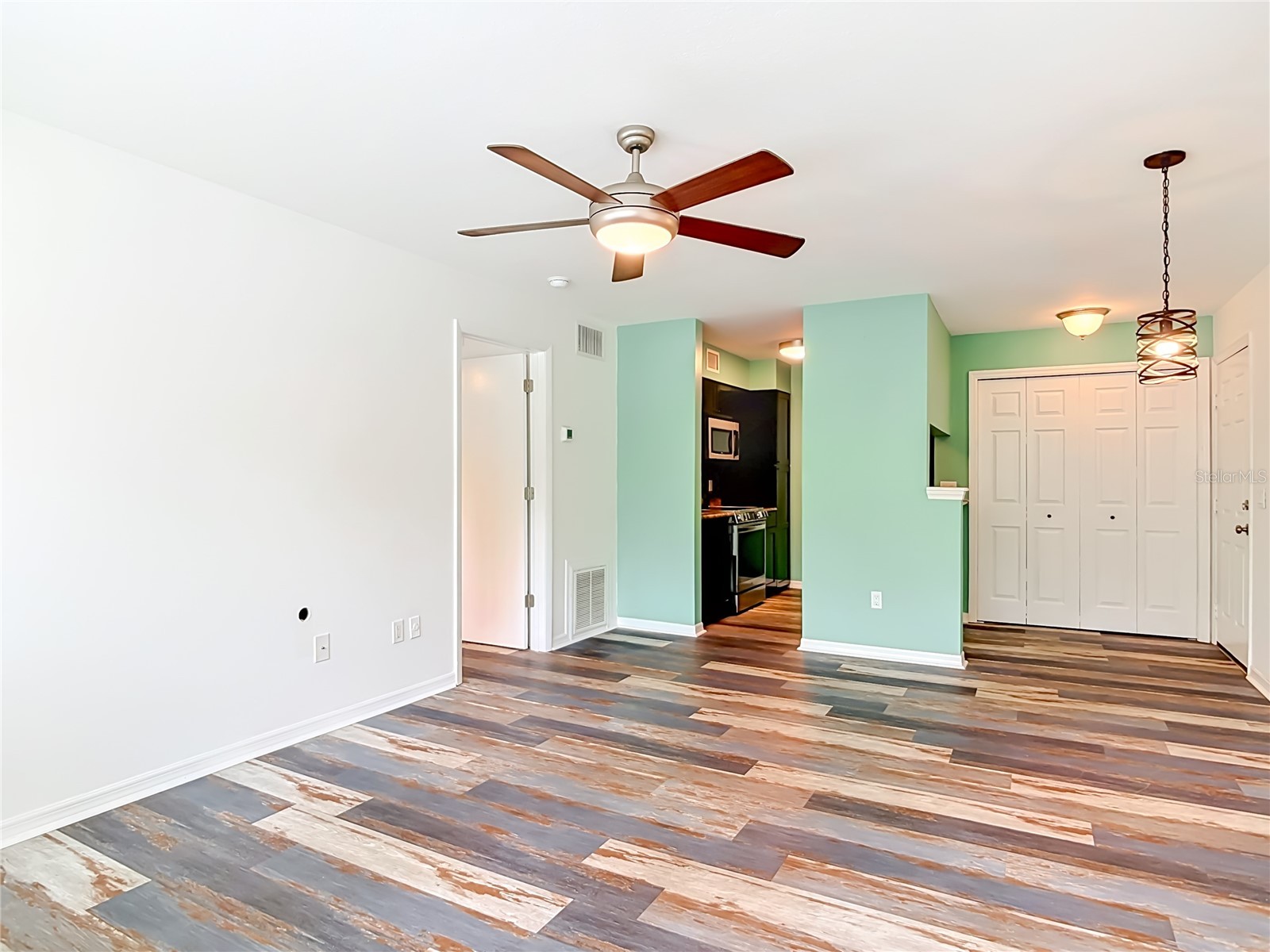 1401 S Palmetto Avenue #616 Daytona Beach FL 32114 V4949121 image15