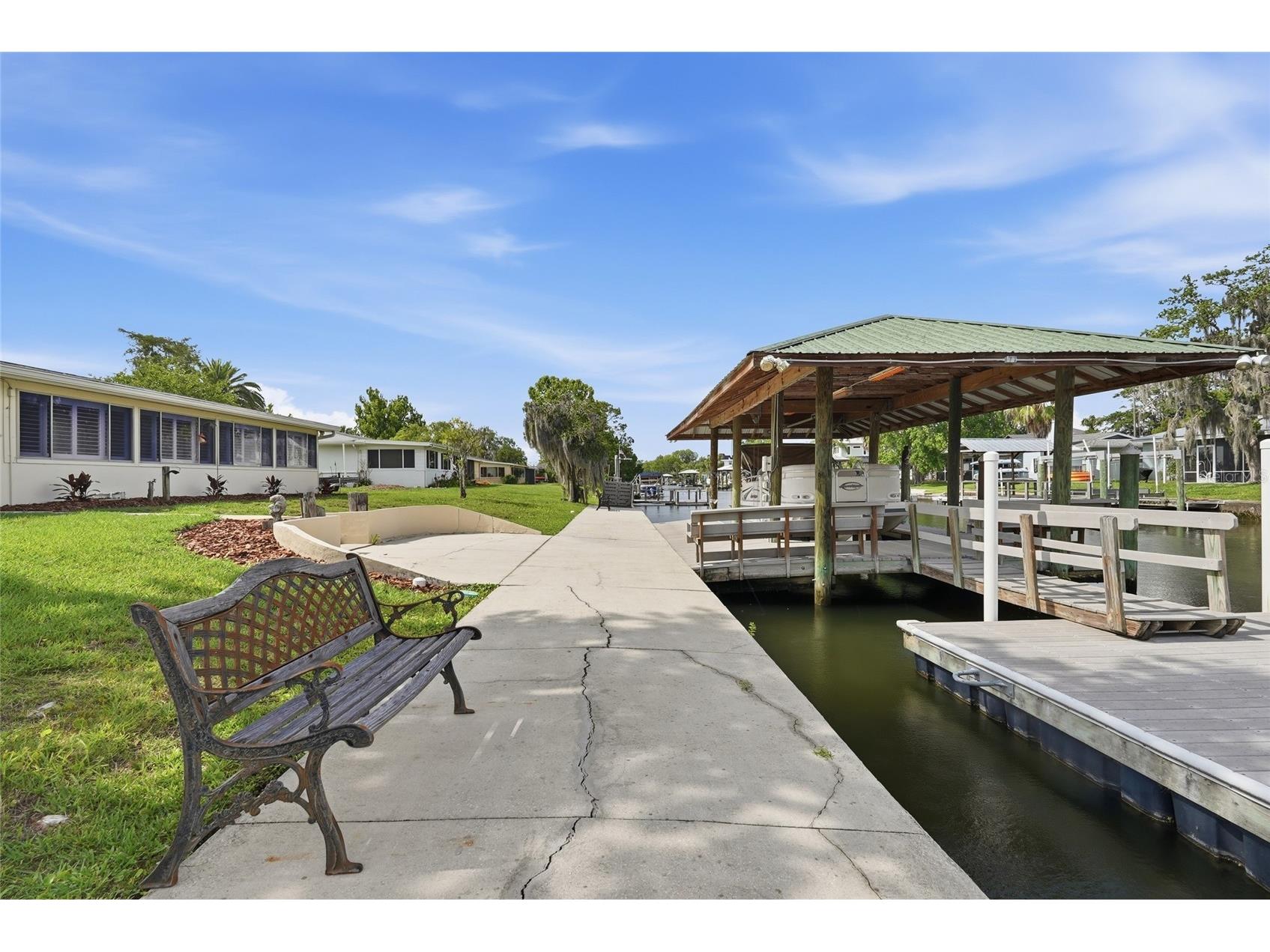 1401 SE Paradise Avenue Crystal River FL 34429 P4938871 image21