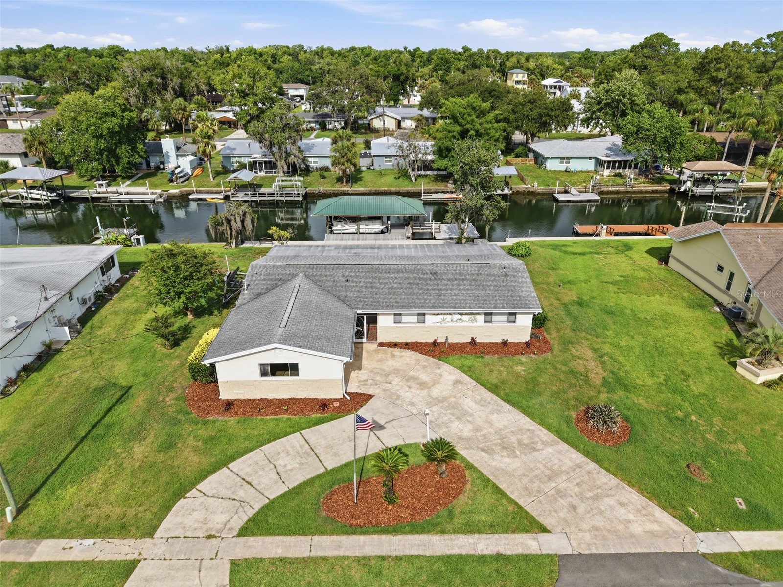 1401 SE Paradise Avenue Crystal River FL 34429 P4938871 image6