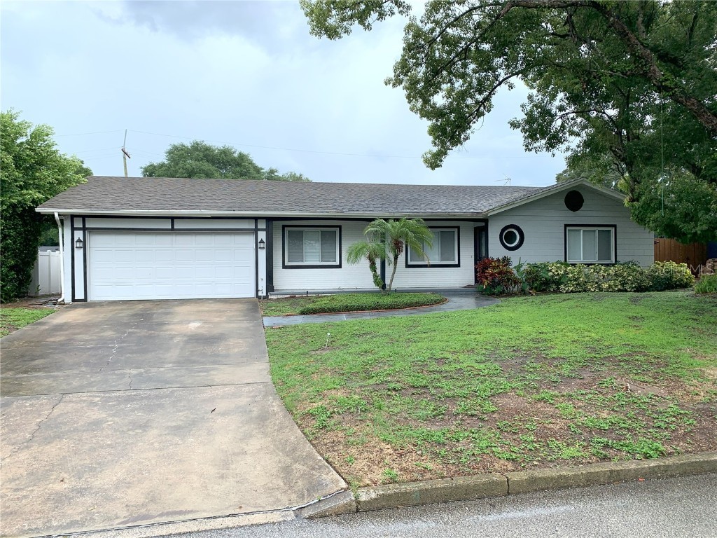 1401 Silverstone Avenue Orlando FL 32806 O6215616 image1