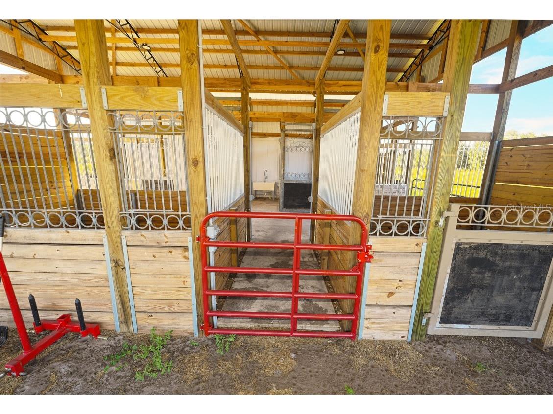 14010 County Line Road Myakka City FL 34251 A4673387 image20