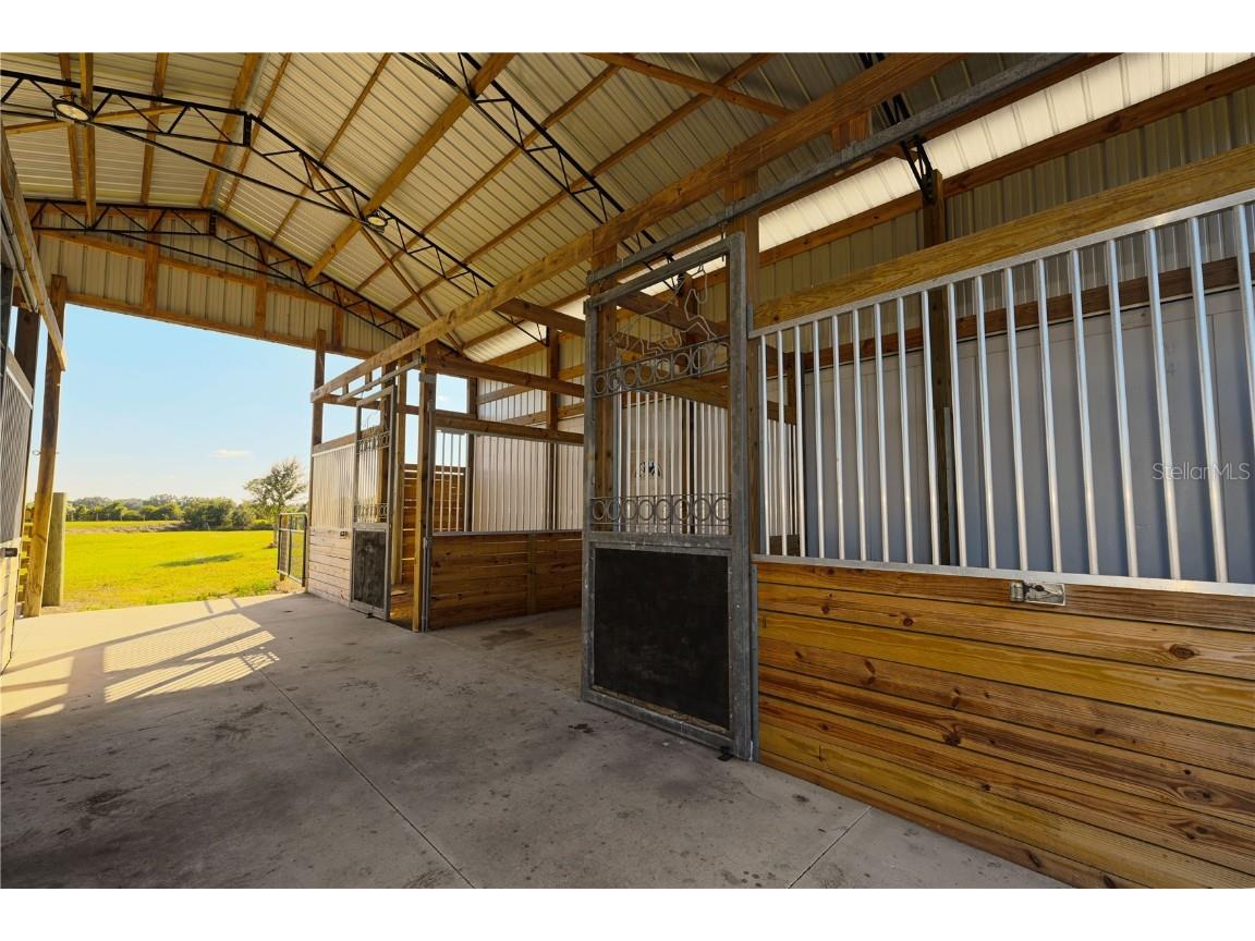 14010 County Line Road Myakka City FL 34251 A4673387 image23