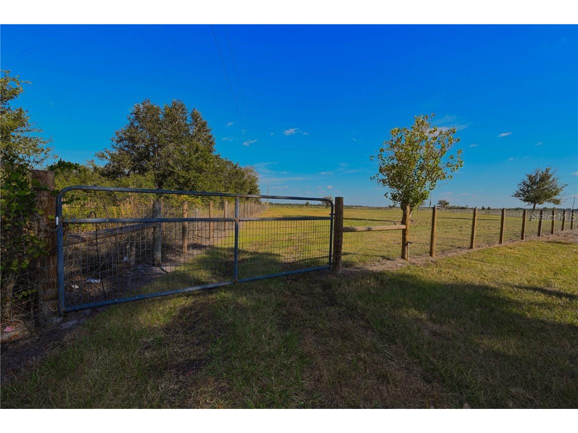 14010 County Line Road Myakka City FL 34251 A4673387 image36