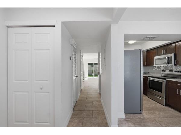 14011 Notreville Way Tampa FL 33624 TB8486963 image5