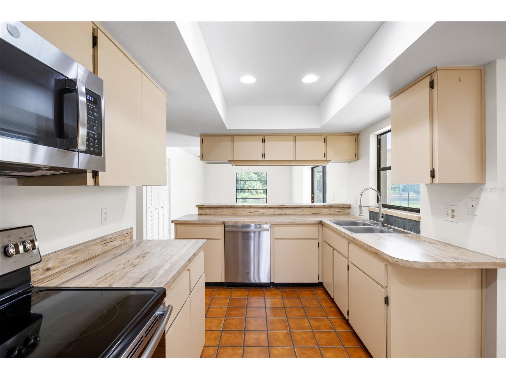 14011 Wolcott Drive Tampa FL 33624 TB8529329 image17