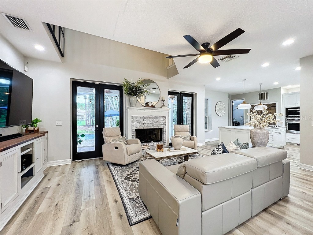 14013 Bramble Bush Court Orlando FL 32832 V4937943 image25