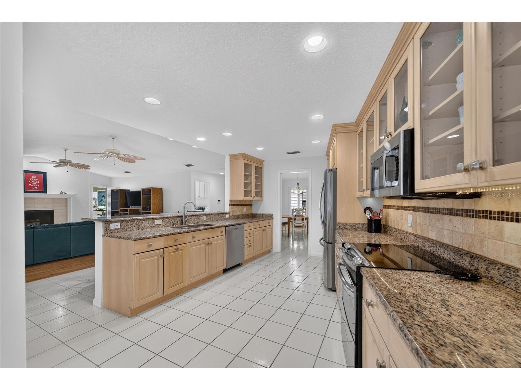 14015 Shady Shores Drive Tampa FL 33613 TB8529266 image11