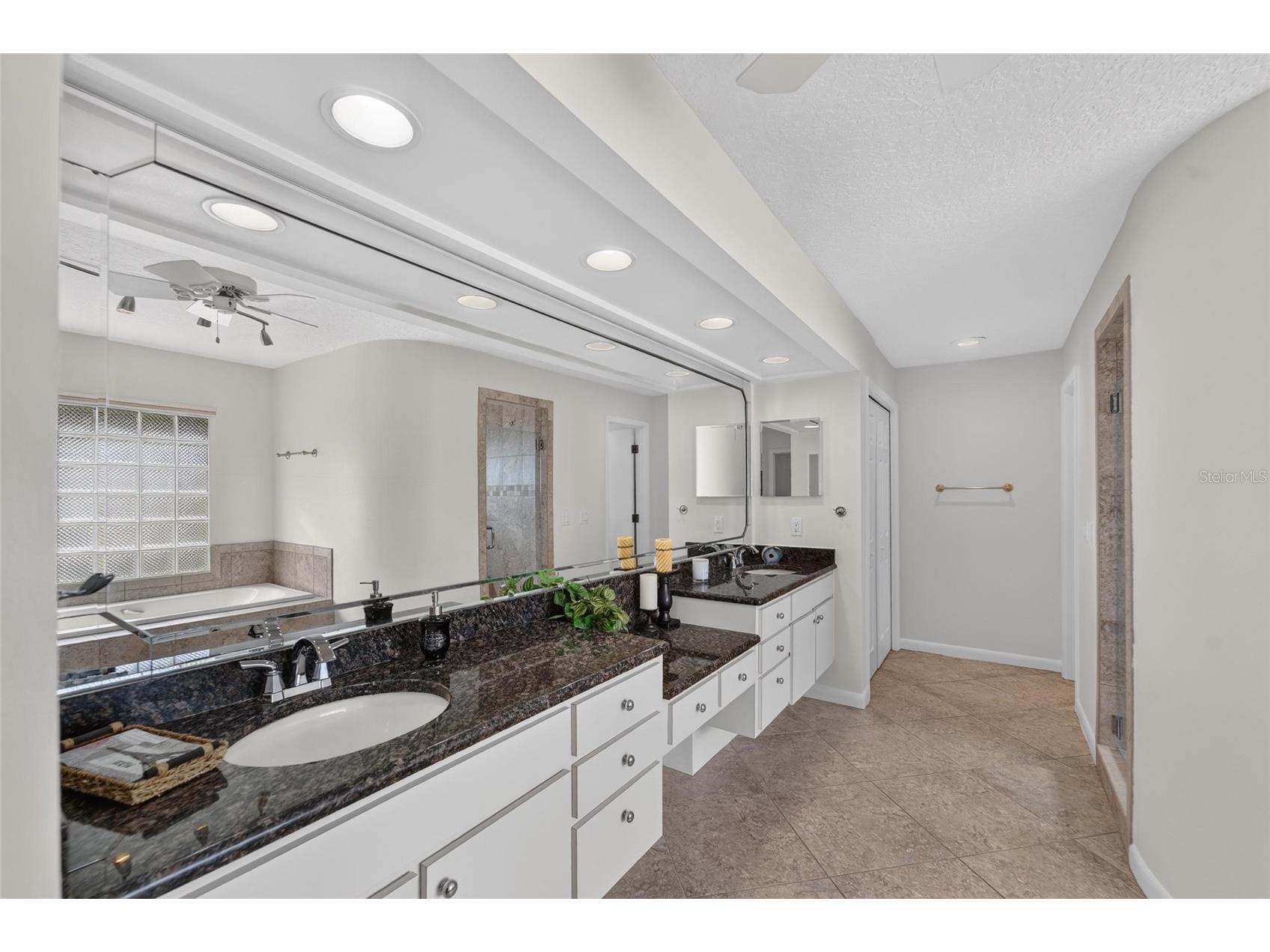 14015 Shady Shores Drive Tampa FL 33613 TB8529266 image21