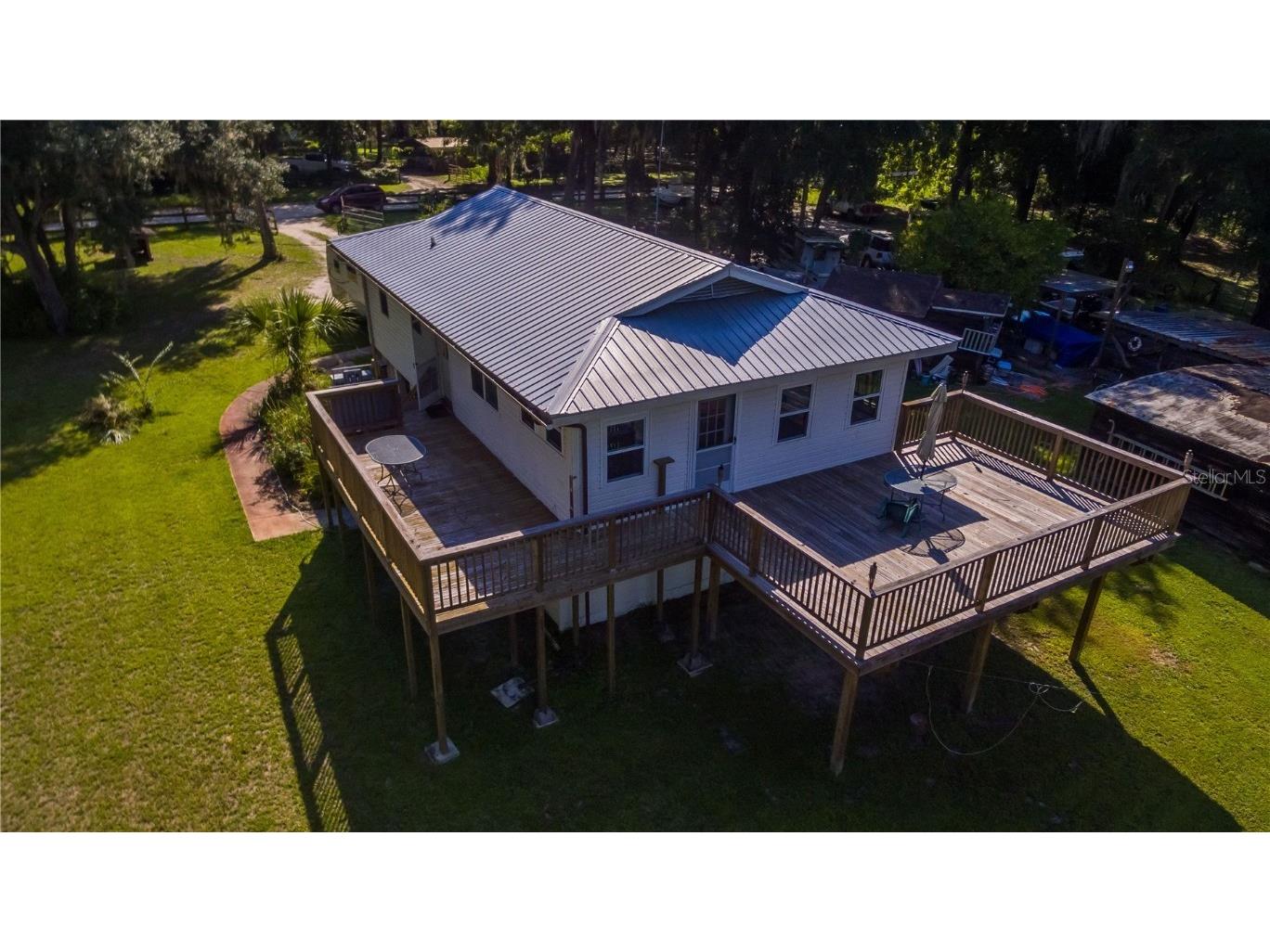 14016 NE 110th Avenue Road Fort Mc Coy FL 32134 - LAKE ALBRITTON OM644705 image1