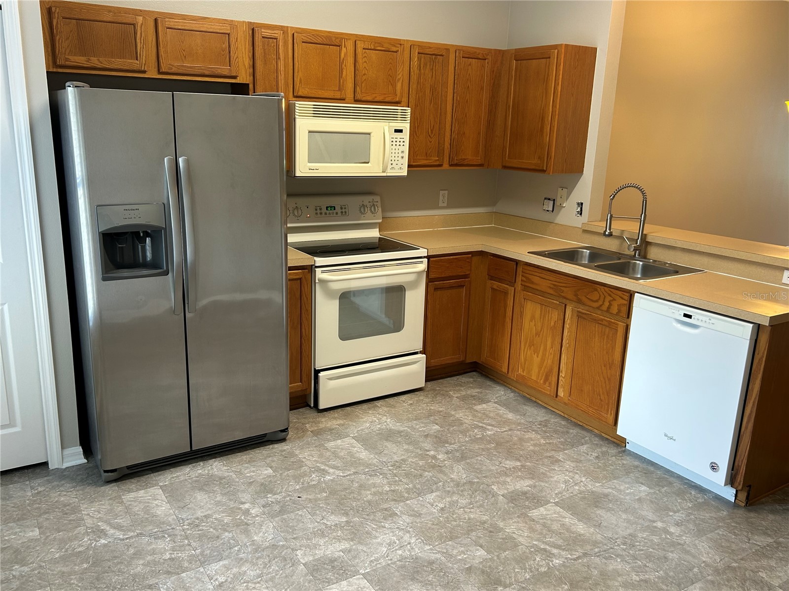 14017 Wild Majestic Street Orlando FL 32828 O6421969 image2
