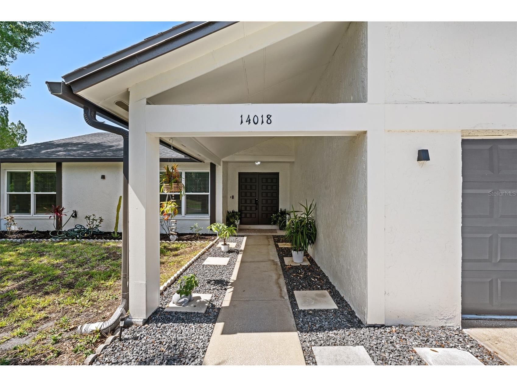 14018 Cascade Lane Tampa FL 33618 TB8531759 image1