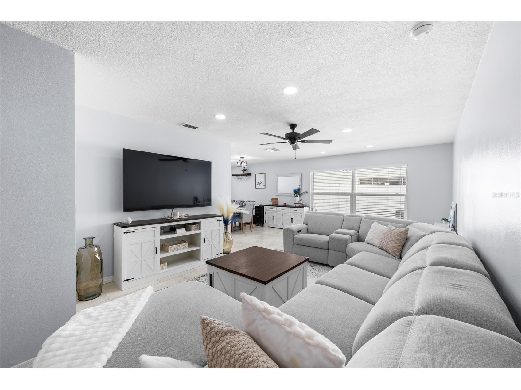 14018 Cascade Lane Tampa FL 33618 TB8531759 image46