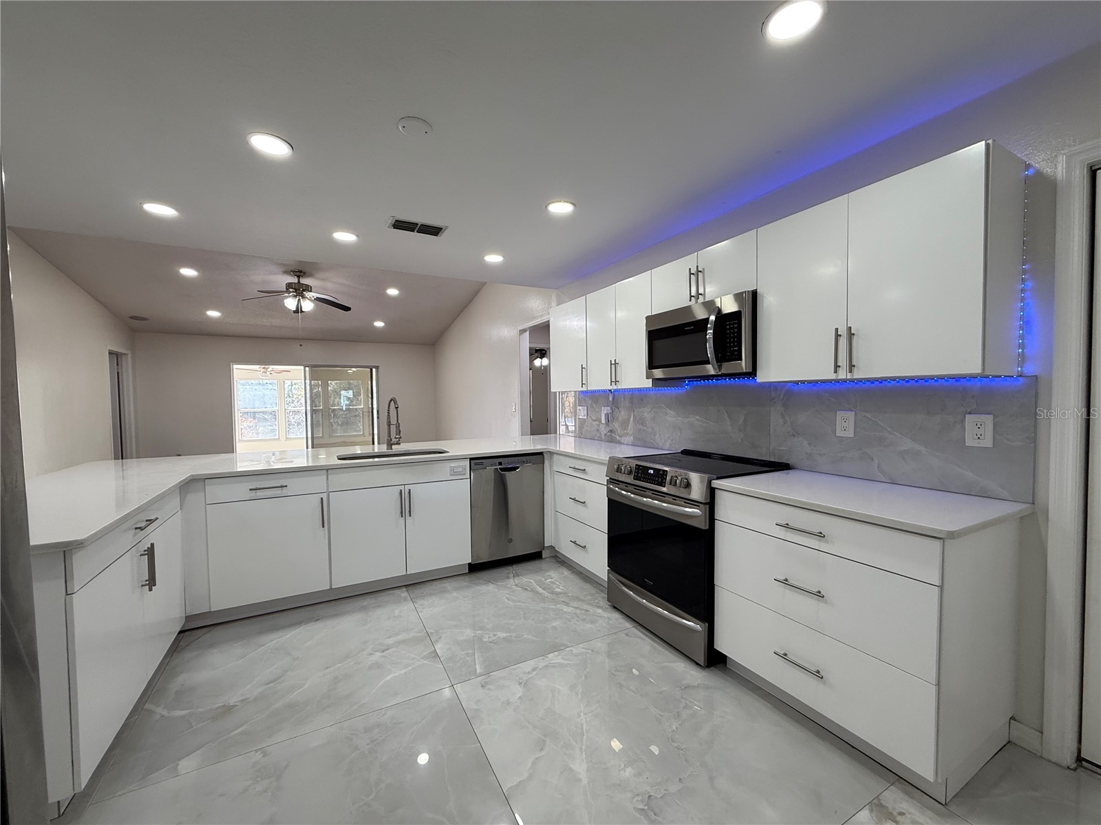 14018 Citrus Pointe Drive Tampa FL 33625 TB8478057 image11