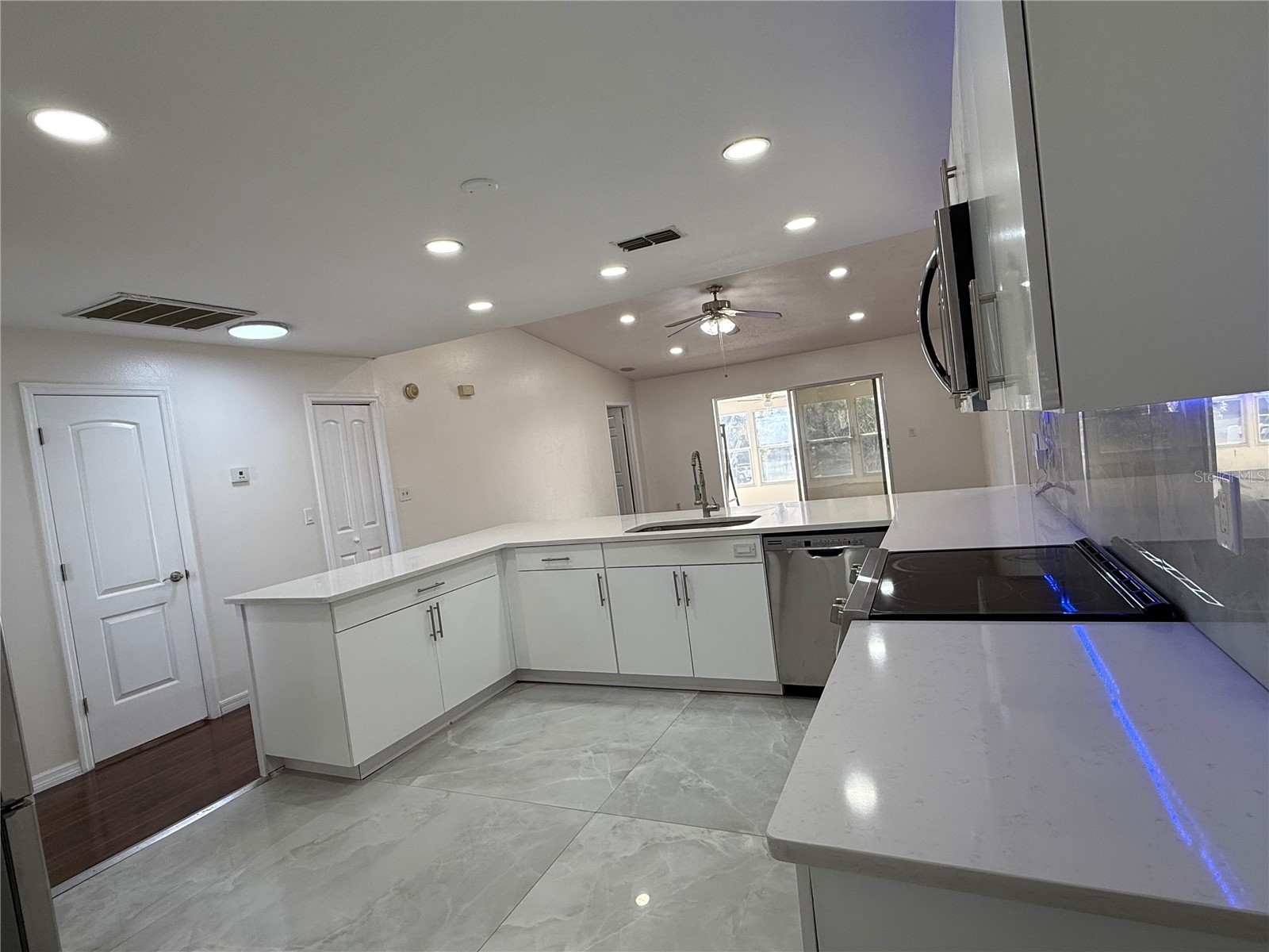 14018 Citrus Pointe Drive Tampa FL 33625 TB8478057 image12