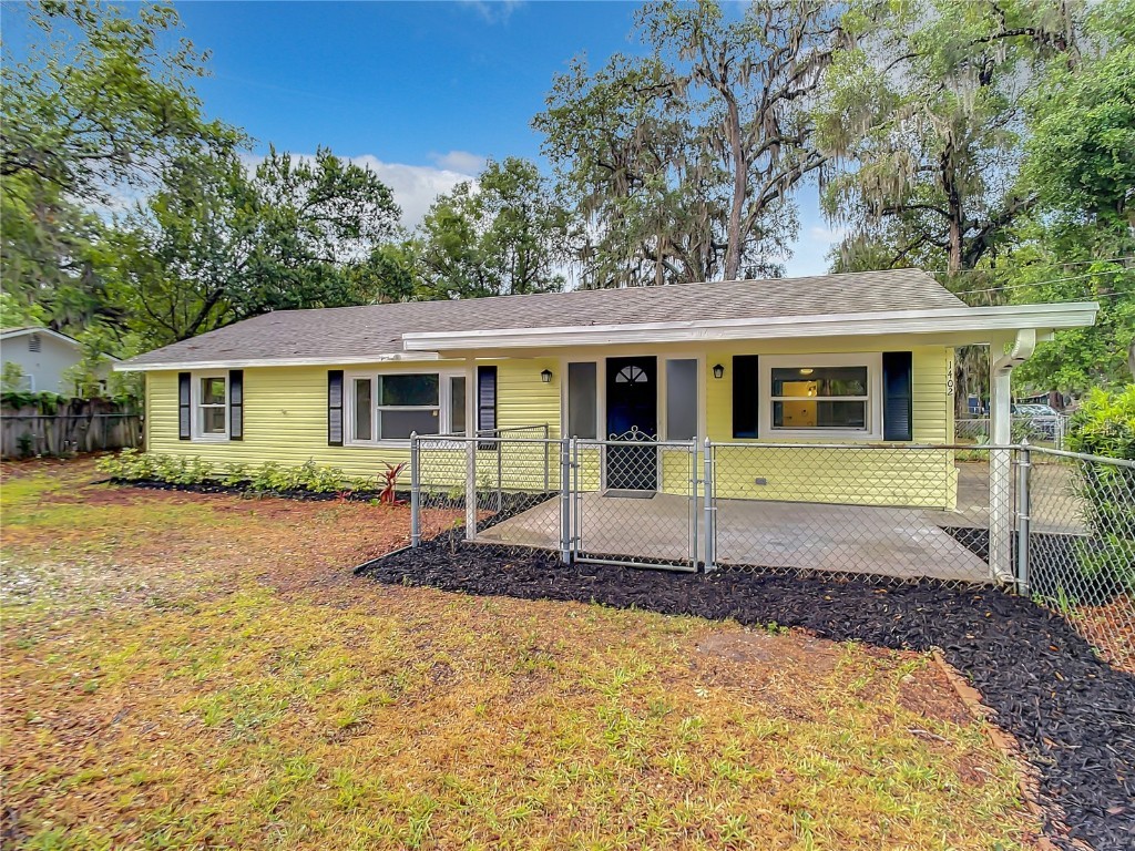 1402 E Voorhis Avenue Deland FL 32724 V4929560 image1