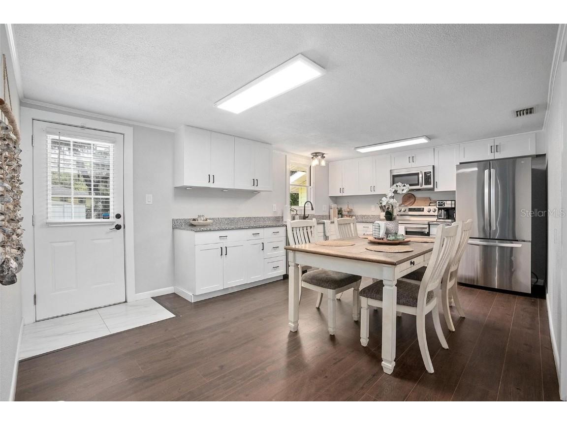 1402 E Voorhis Avenue Deland FL 32724 V4943013 image10