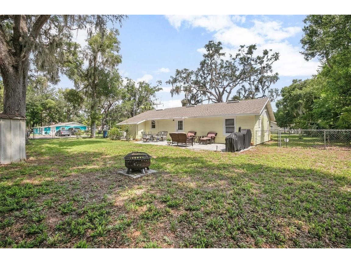 1402 E Voorhis Avenue Deland FL 32724 V4943013 image26