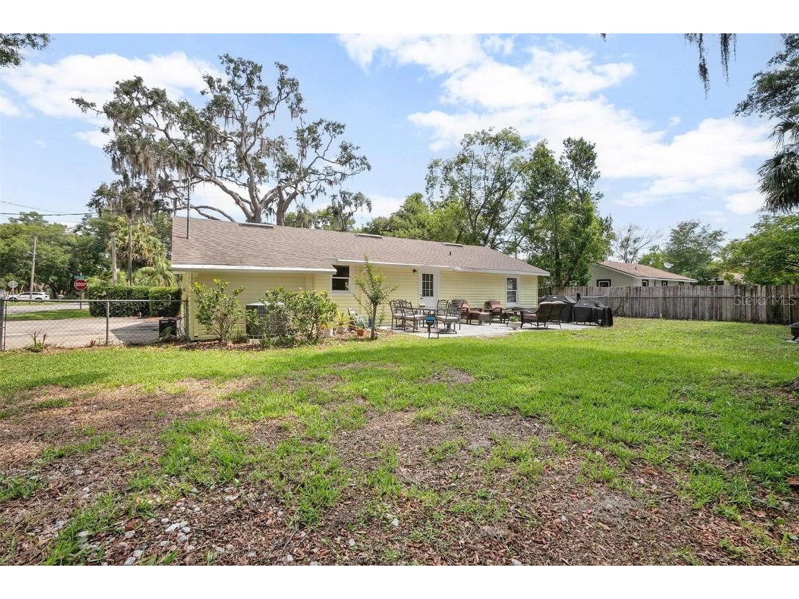 1402 E Voorhis Avenue Deland FL 32724 V4943013 image27