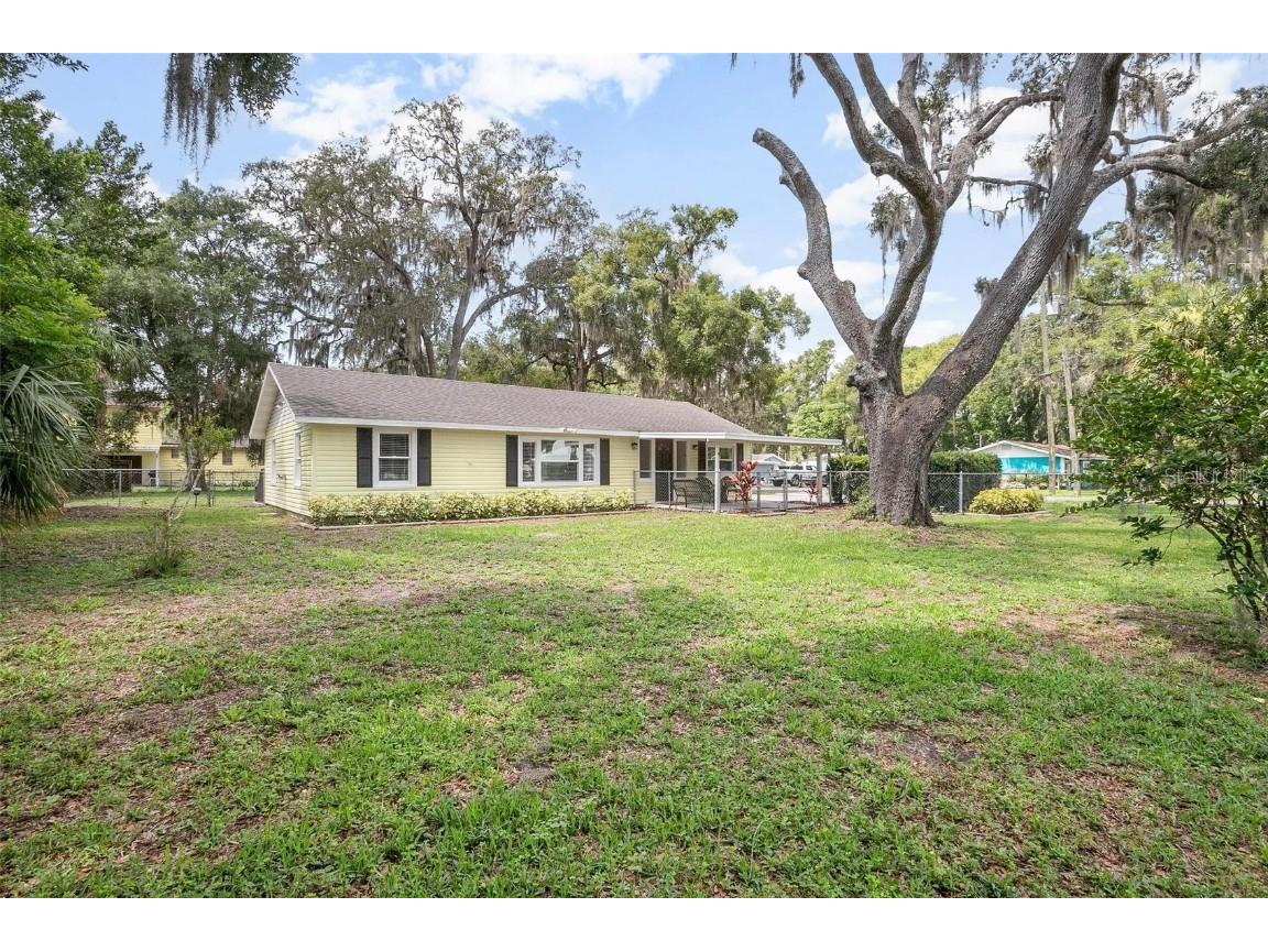 1402 E Voorhis Avenue Deland FL 32724 V4943013 image28
