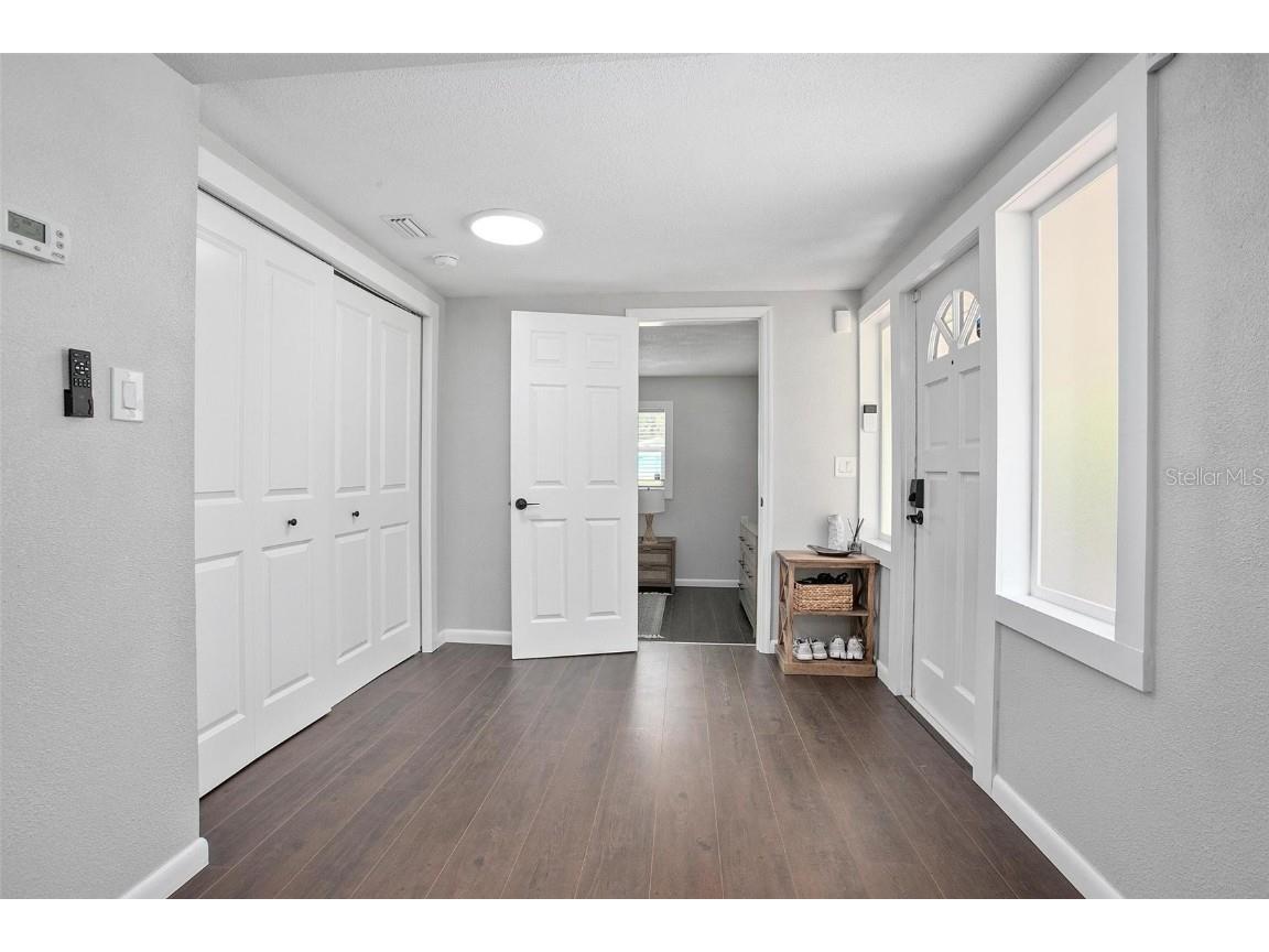 1402 E Voorhis Avenue Deland FL 32724 V4943013 image5