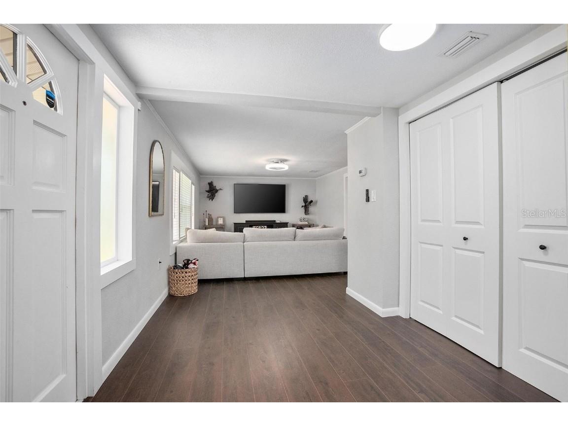 1402 E Voorhis Avenue Deland FL 32724 V4943013 image6