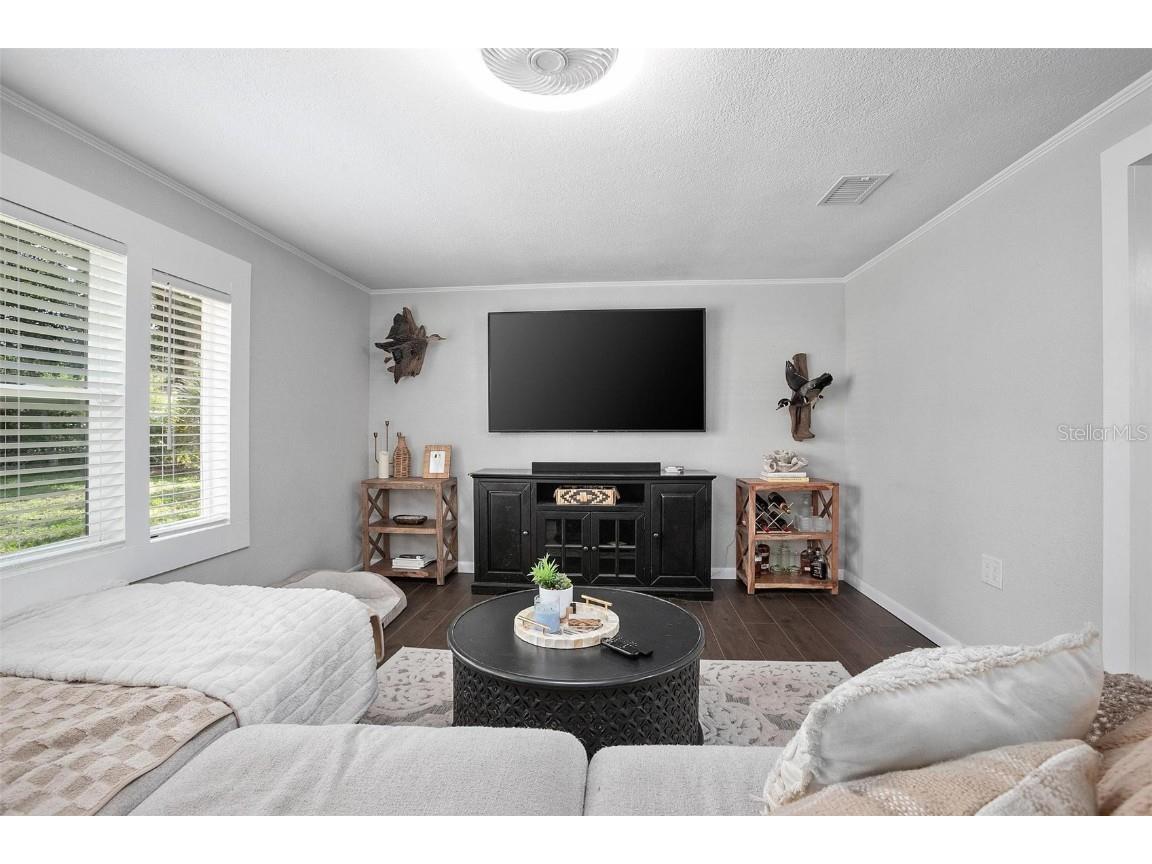 1402 E Voorhis Avenue Deland FL 32724 V4943013 image9