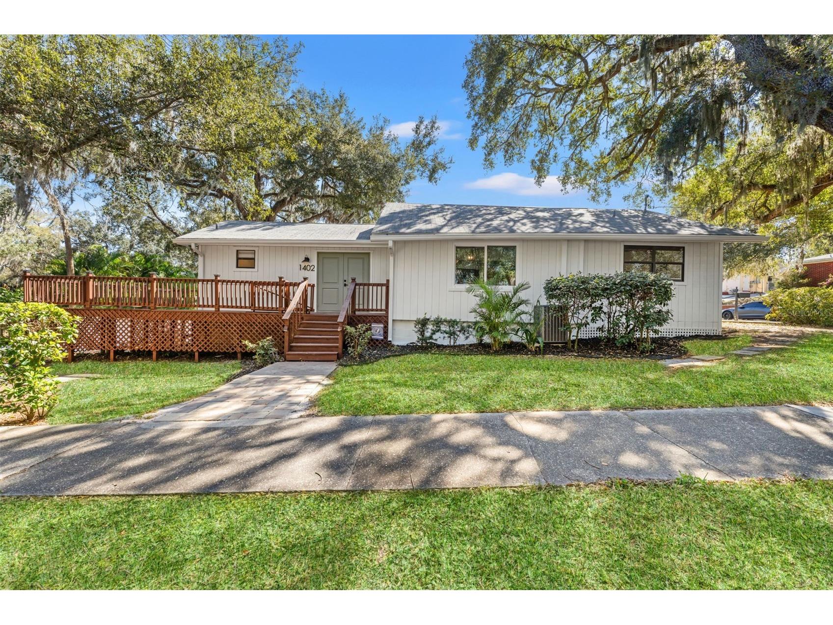 1402 Hilton Place Tampa FL 33604 TB8468970 image1