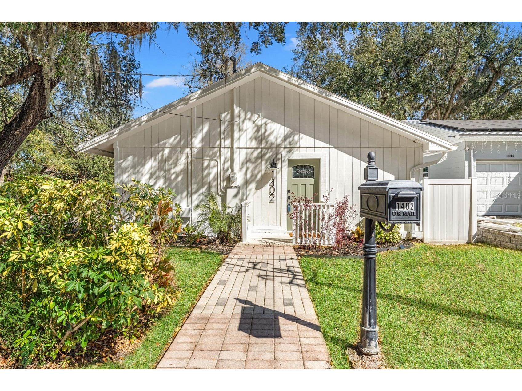 1402 Hilton Place Tampa FL 33604 TB8468970 image3