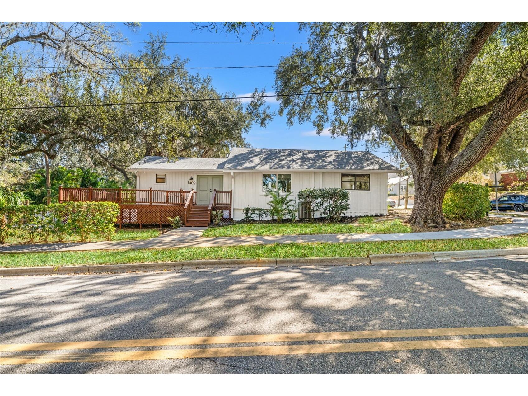 1402 Hilton Place Tampa FL 33604 TB8468970 image47